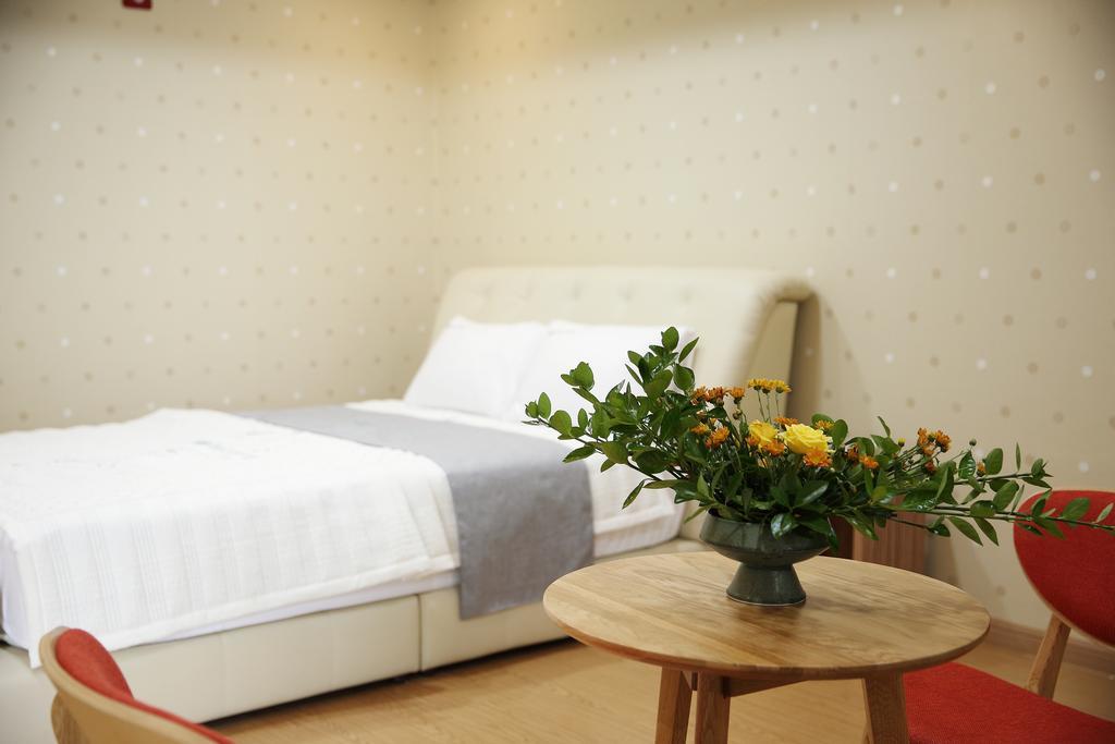 Arisu Gyeongju Hotel מראה חיצוני תמונה