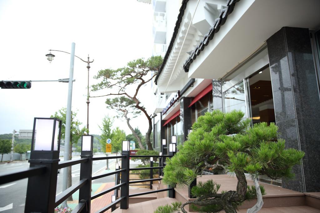 Arisu Gyeongju Hotel מראה חיצוני תמונה