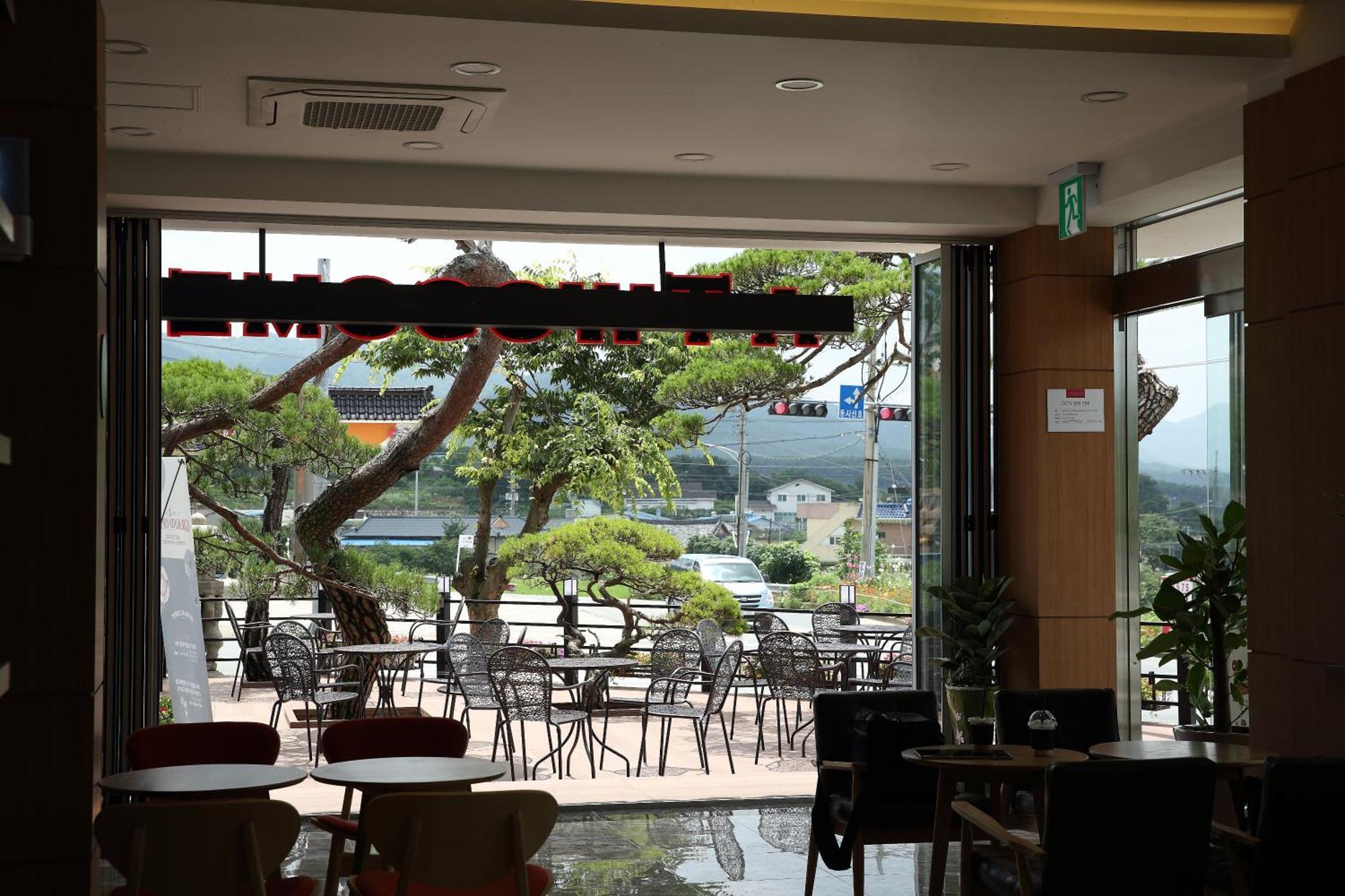 Arisu Gyeongju Hotel מראה חיצוני תמונה